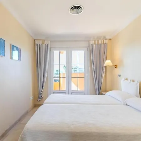 Nova - Blue Flag And Golf On-site Apartment